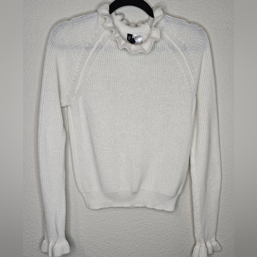 Divided By H&M.